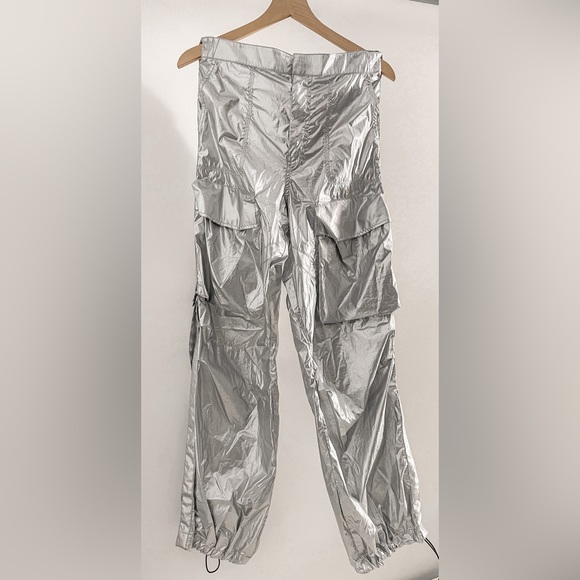 ZARA SHINY CARGO PANTS SZ LARGE 2217/105/121/14 - Picture 2 of 5